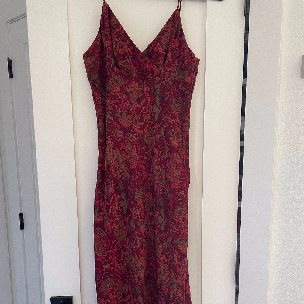 INC 100% Silk Maxi, Size 8